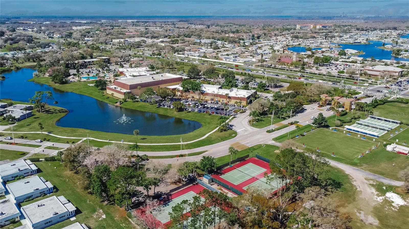 MANCHESTER IV CONDO - Residential