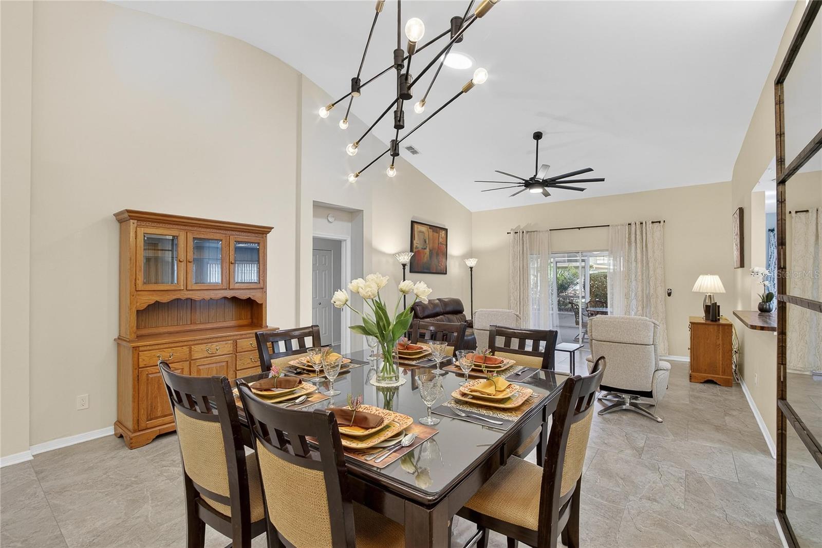 MANCHESTER IV CONDO - Residential