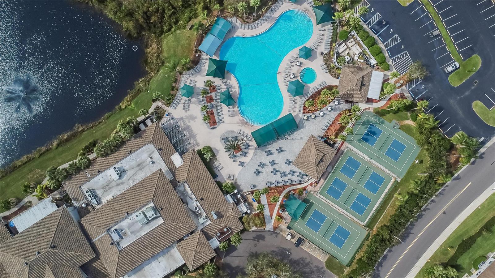 MANCHESTER IV CONDO - Residential