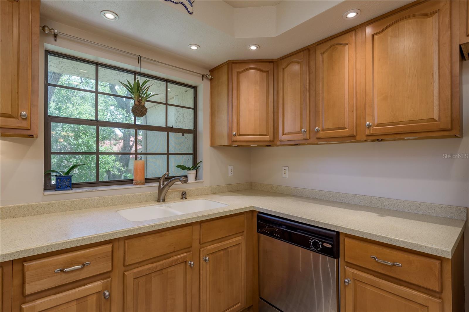 LOS PRADOS CONDO - Residential