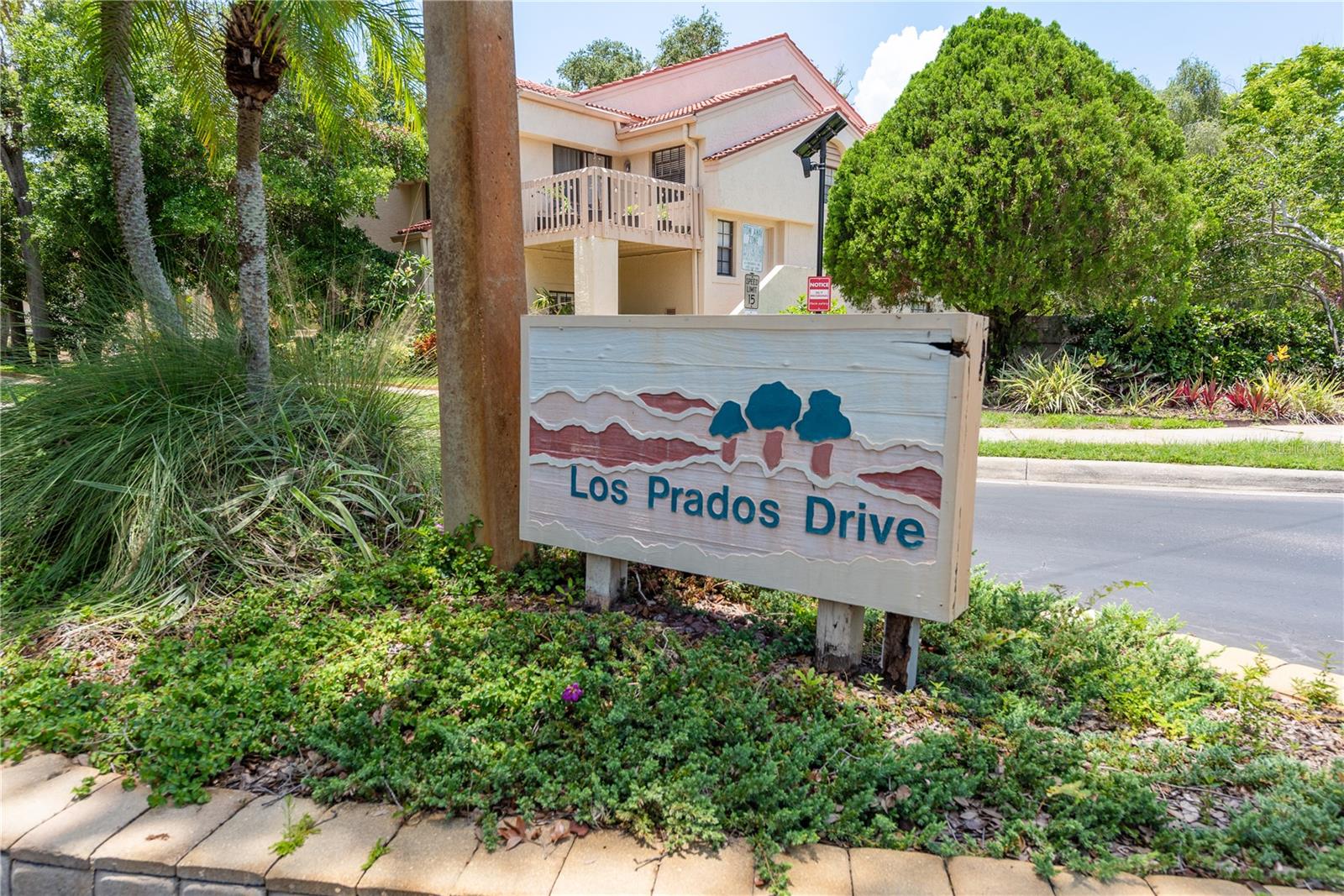 LOS PRADOS CONDO - Residential