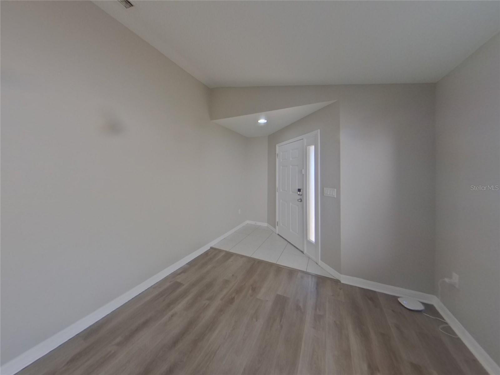 WELLINGTON NORTH AT BAY PARK - Residential Lease