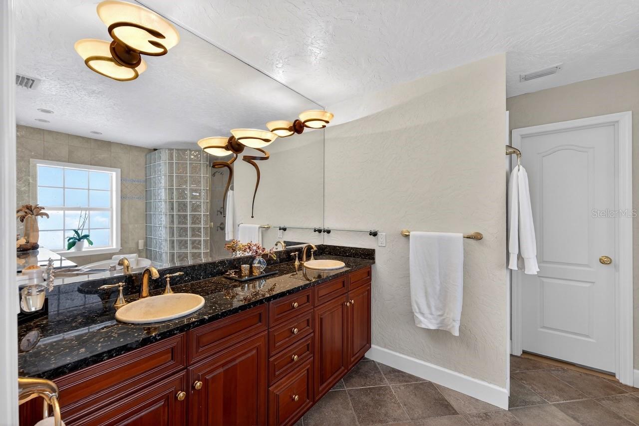 SKIMMER POINT PH III - Residential