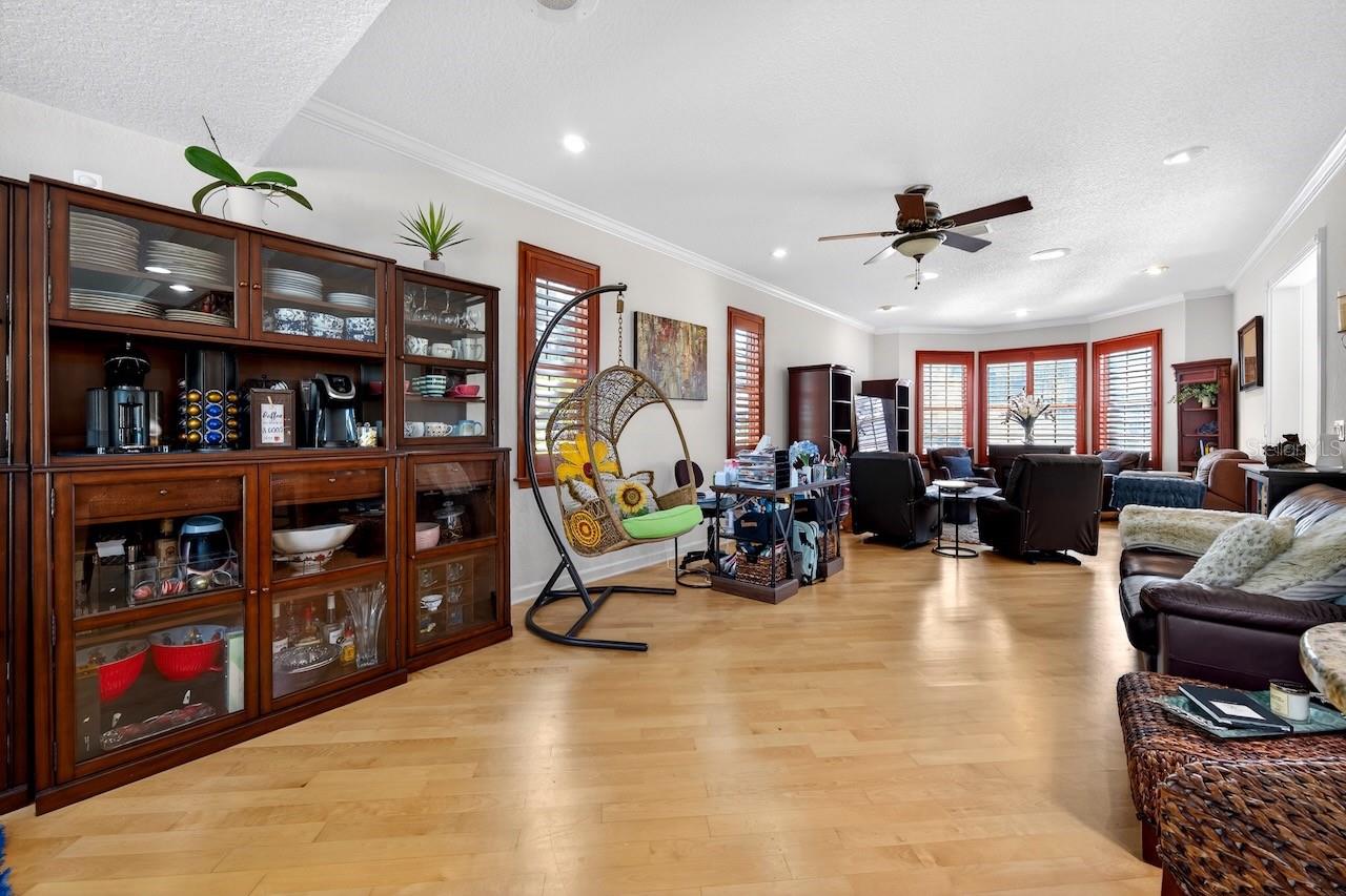 SKIMMER POINT PH III - Residential