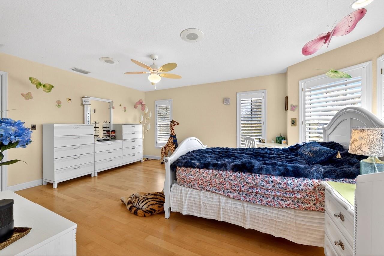 SKIMMER POINT PH III - Residential