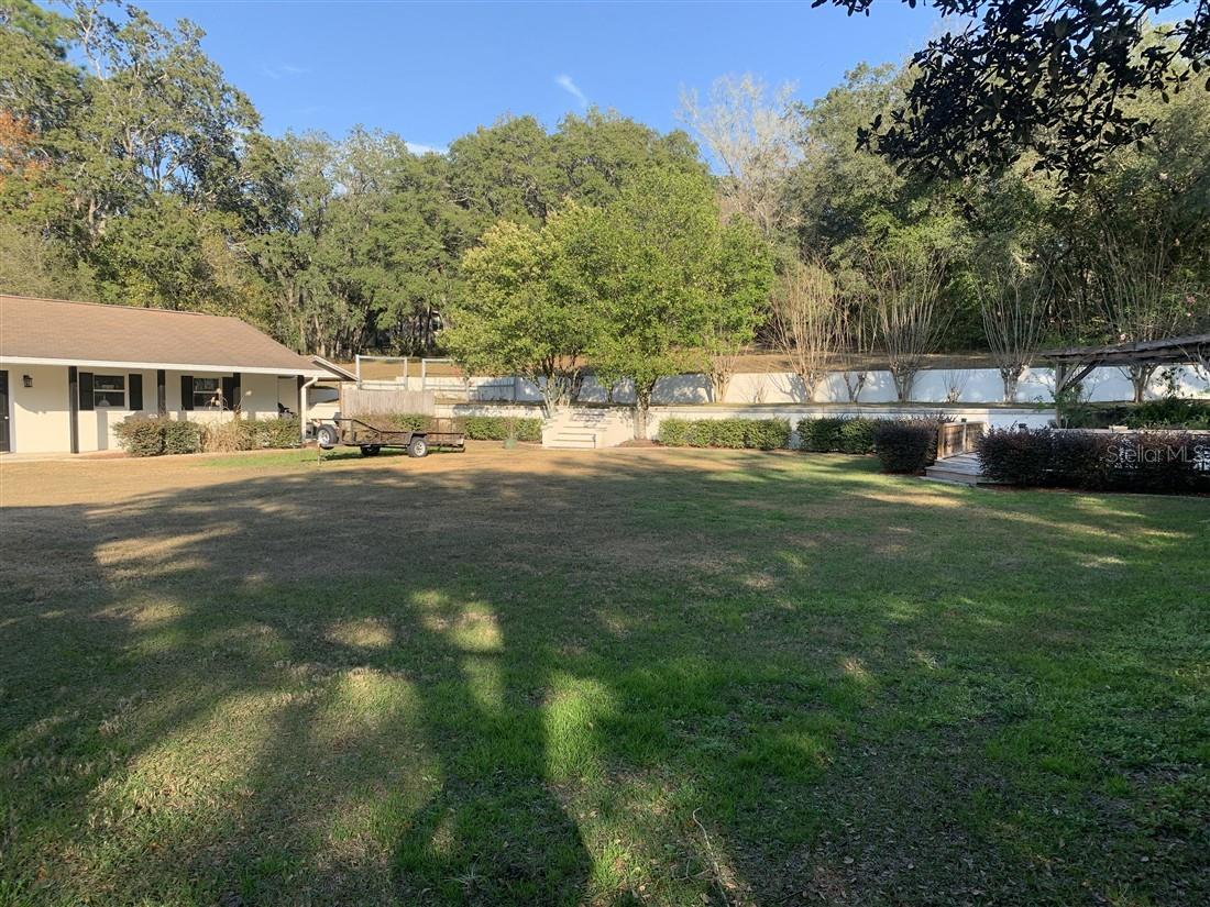 HAMPSHIRE HILLS - Residential