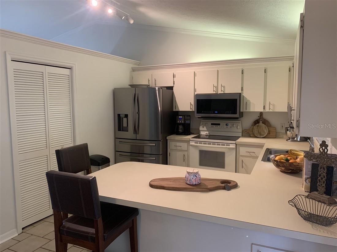 HAMPSHIRE HILLS - Residential