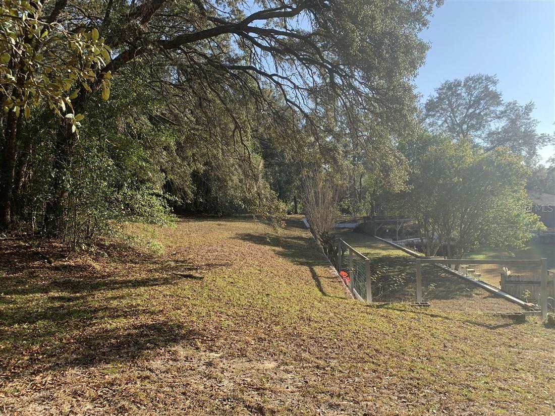 HAMPSHIRE HILLS - Residential