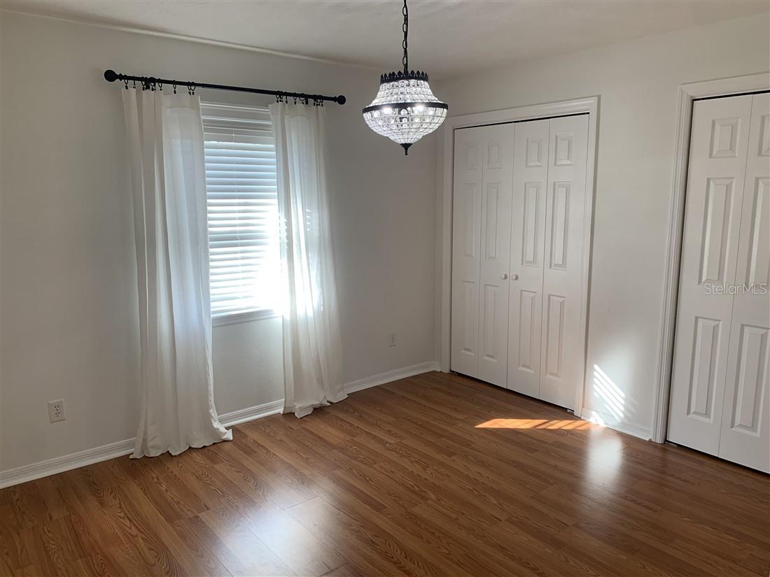 HAMPSHIRE HILLS - Residential