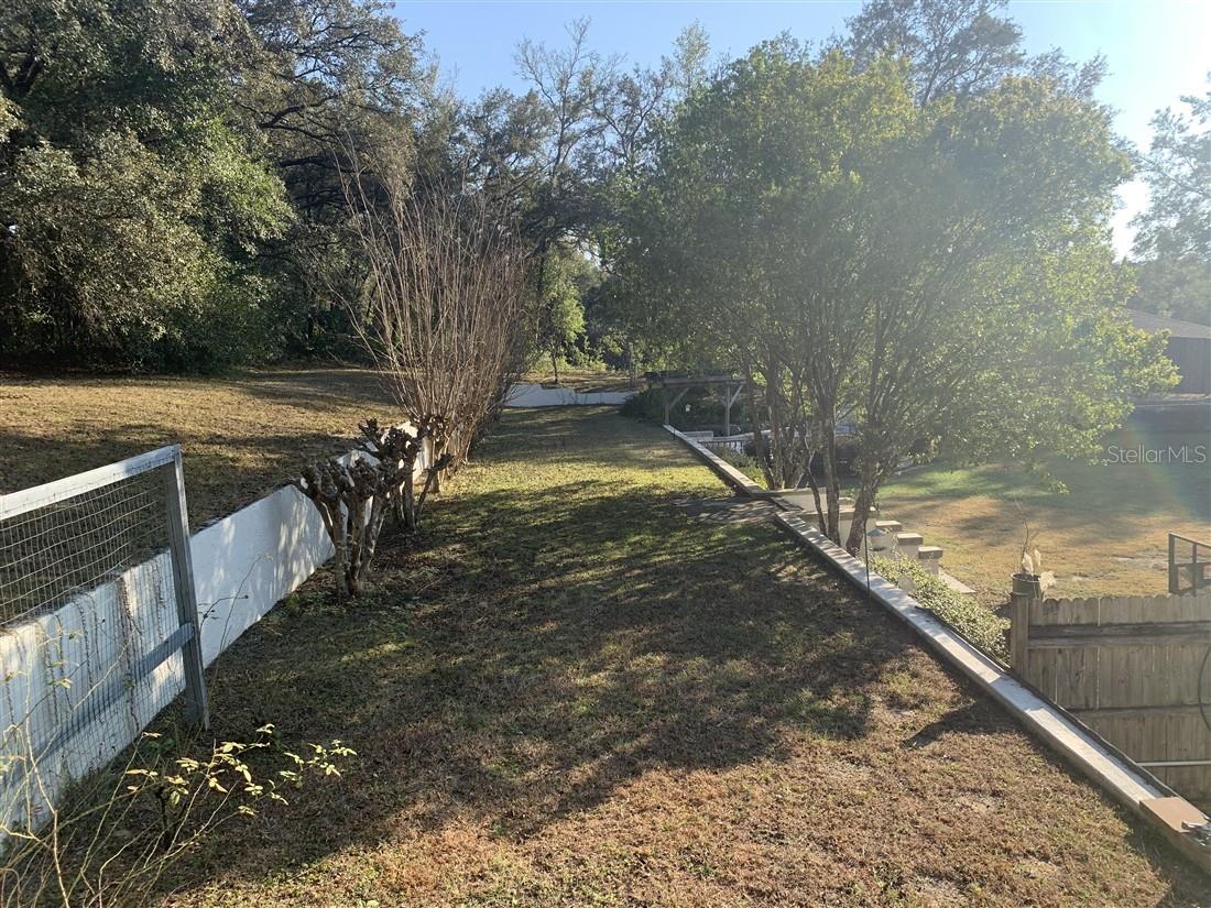 HAMPSHIRE HILLS - Residential