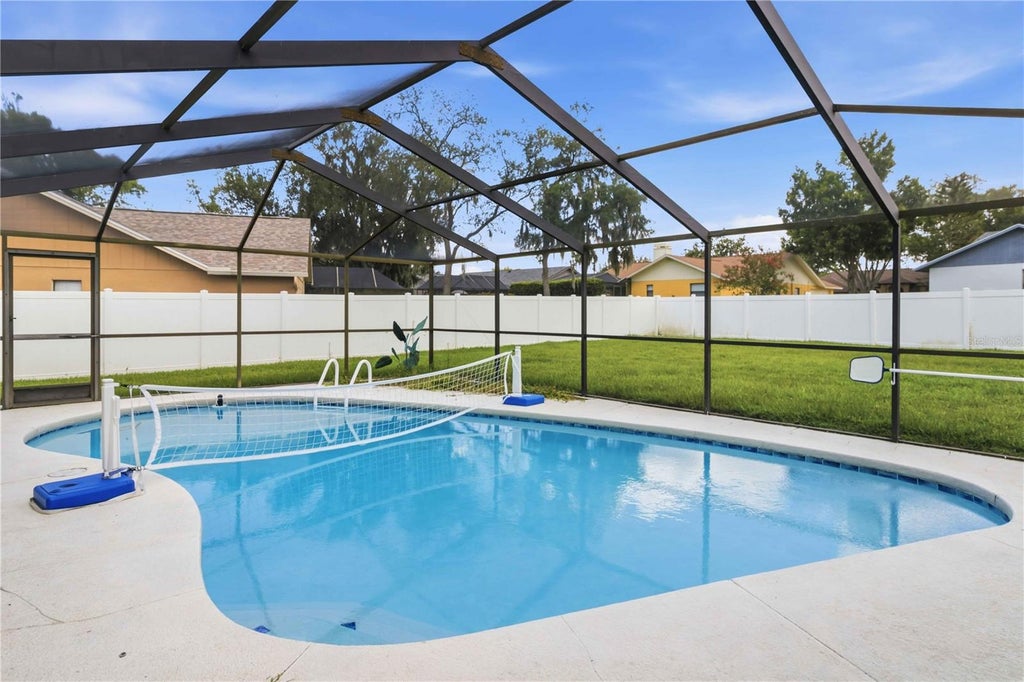 Photo of 2110 Laindale Place, Valrico, FL 33596 (MLS # TB8517425)