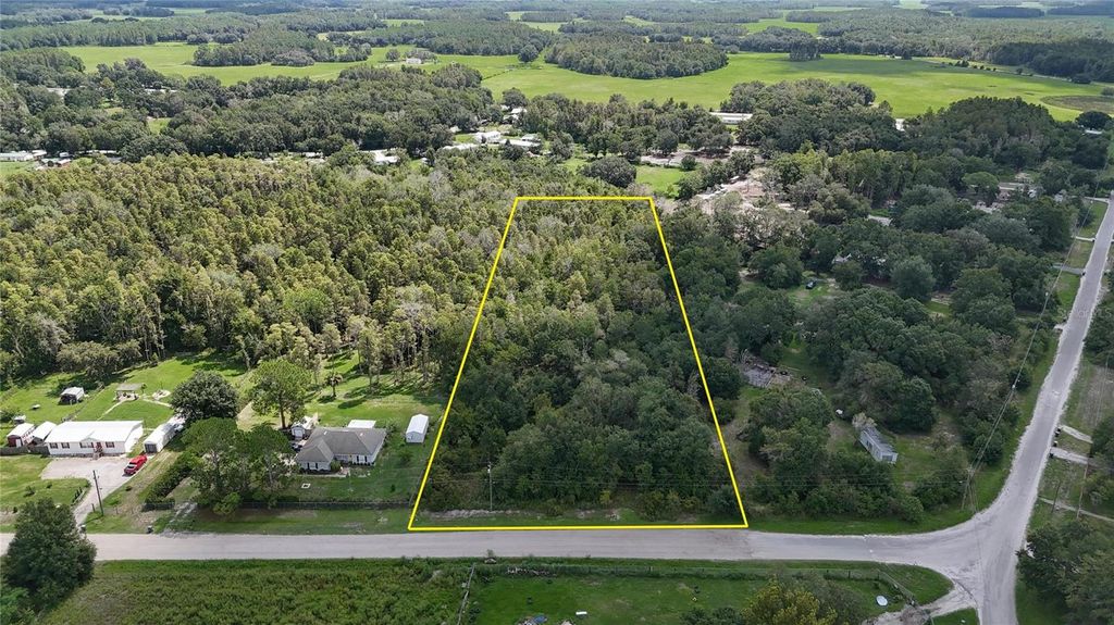 Photo of 12333 Farmettes Road, Lakeland, FL 33809 (MLS # TB8422803)