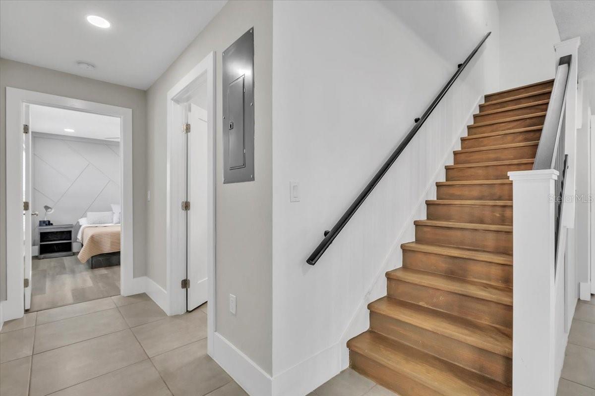 ELLENTON ACRES UNIT TWO - Residential