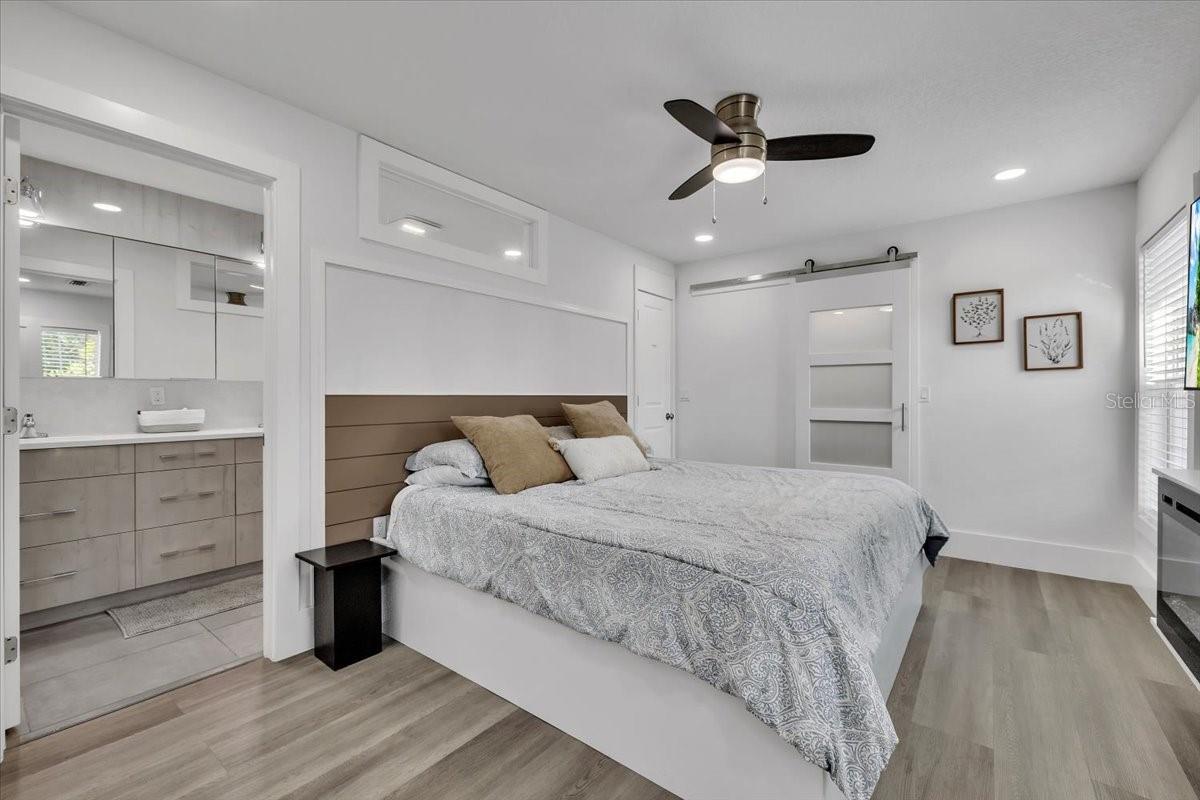 ELLENTON ACRES UNIT TWO - Residential