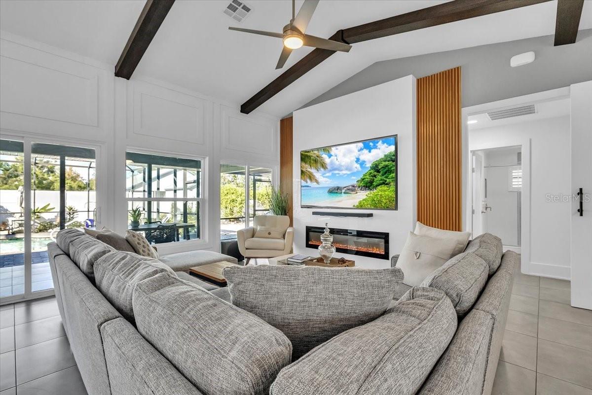 ELLENTON ACRES UNIT TWO - Residential