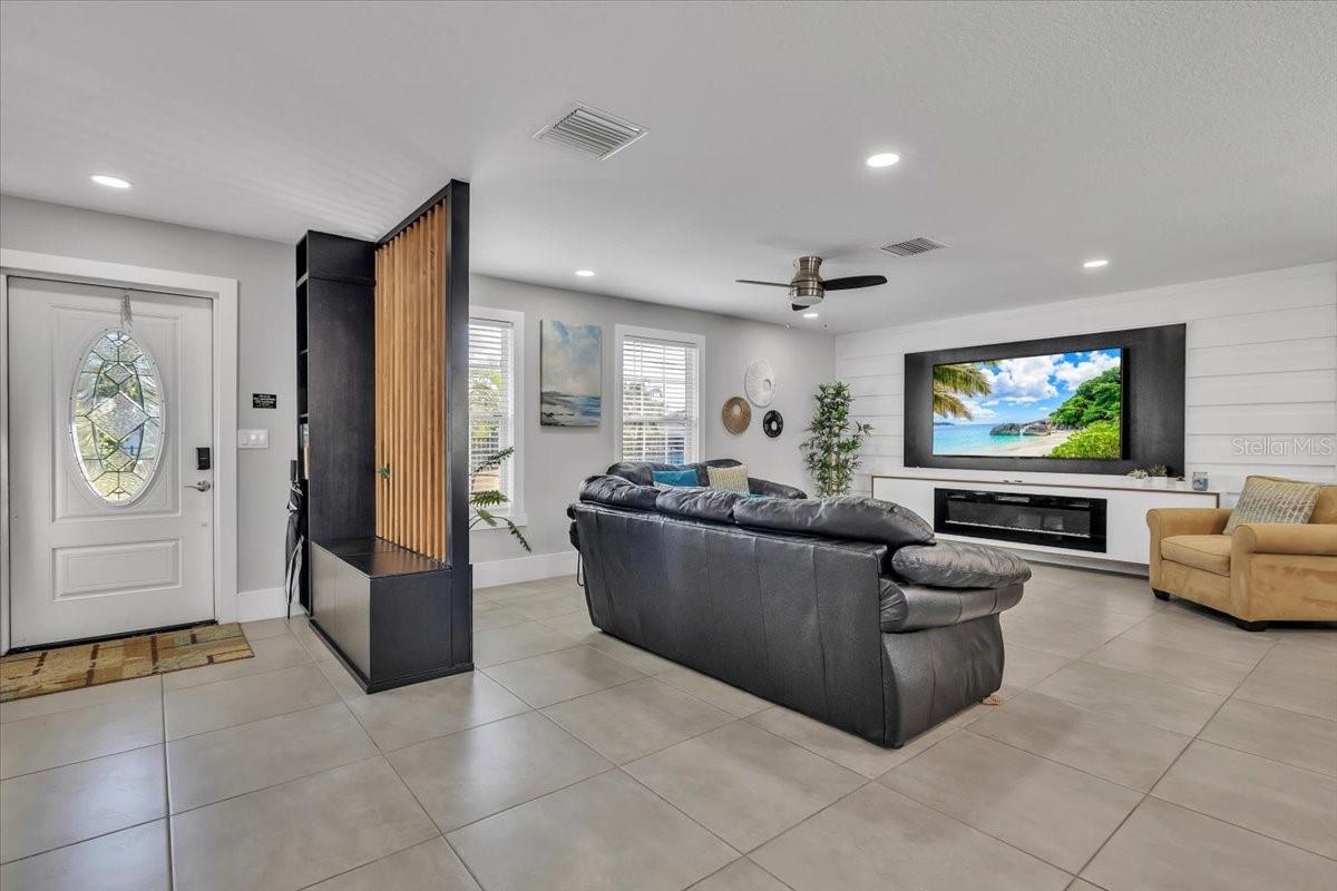 ELLENTON ACRES UNIT TWO - Residential