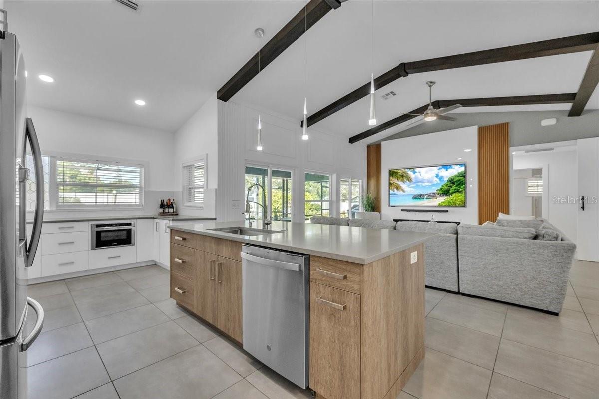 ELLENTON ACRES UNIT TWO - Residential
