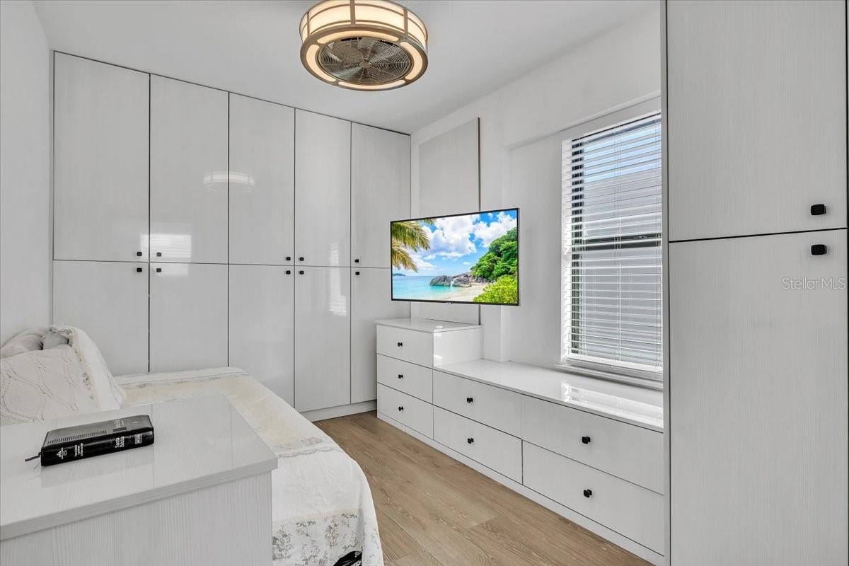 ELLENTON ACRES UNIT TWO - Residential