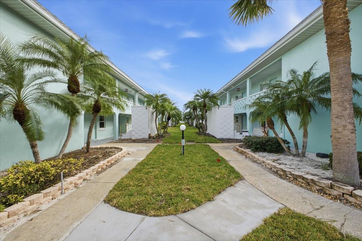 IMPERIAL HOUSE OF BRADENTON BEACH BLDG A - Residential