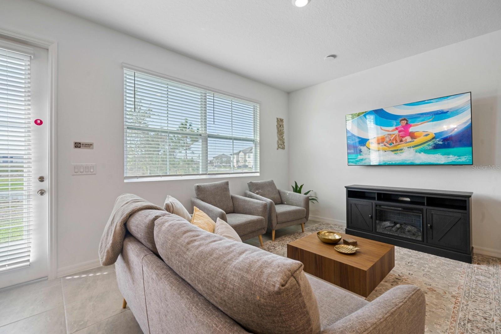 FESTIVAL PH 5 - Residential