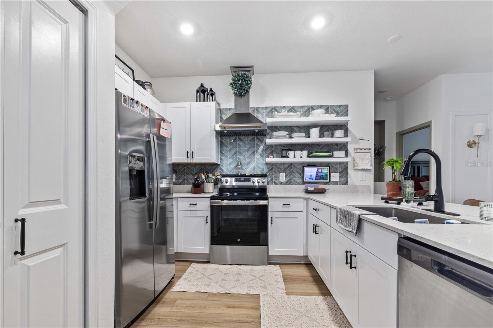 MIRADA PCL 8D - Residential Lease