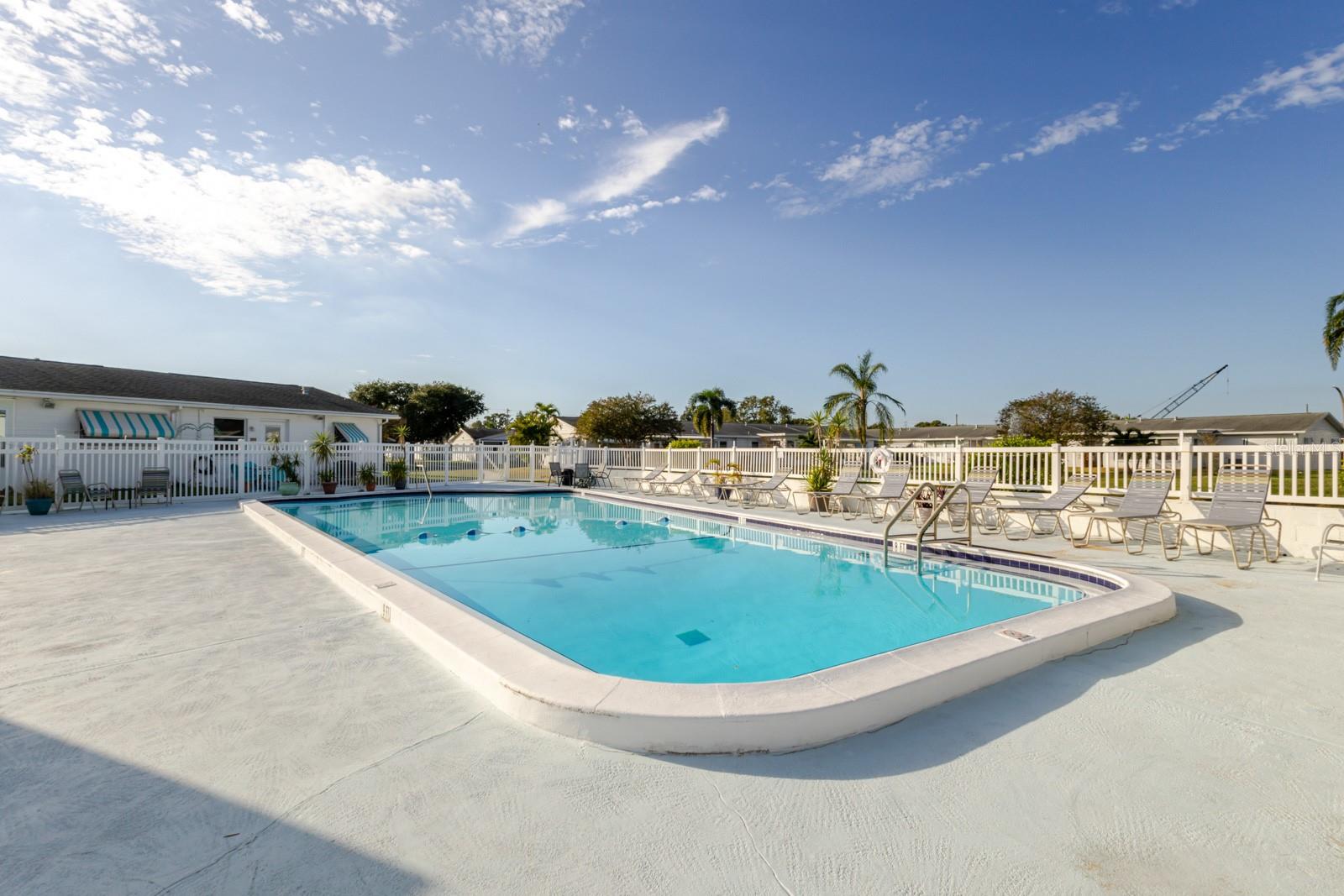 SPRINGWOOD VILLAS - Residential