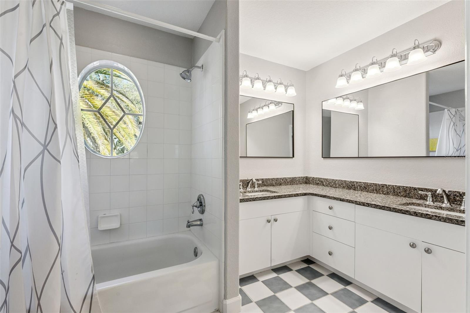 BRENTWOOD CLUB PH 01 - Residential