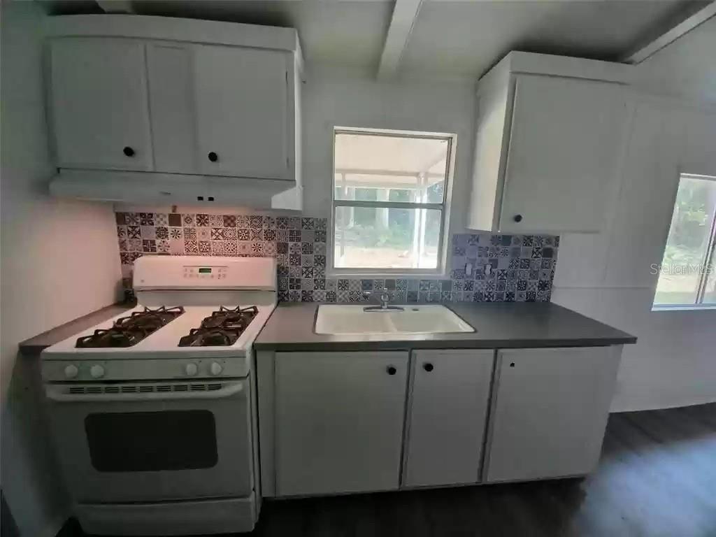 REEVES - Residential