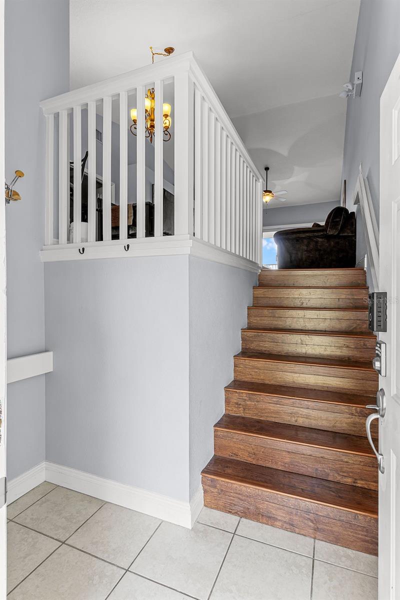 425 EAGLE RIDGE DRIVE 425