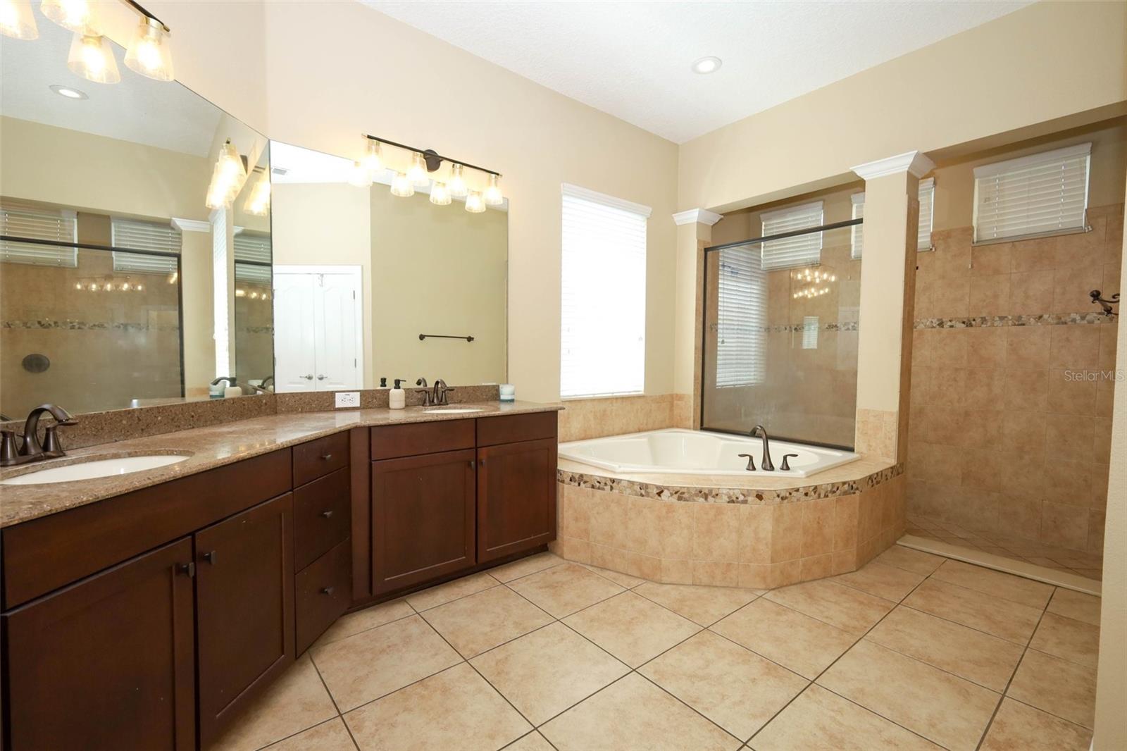 BELLE VISTA/LK CONWAY - Residential