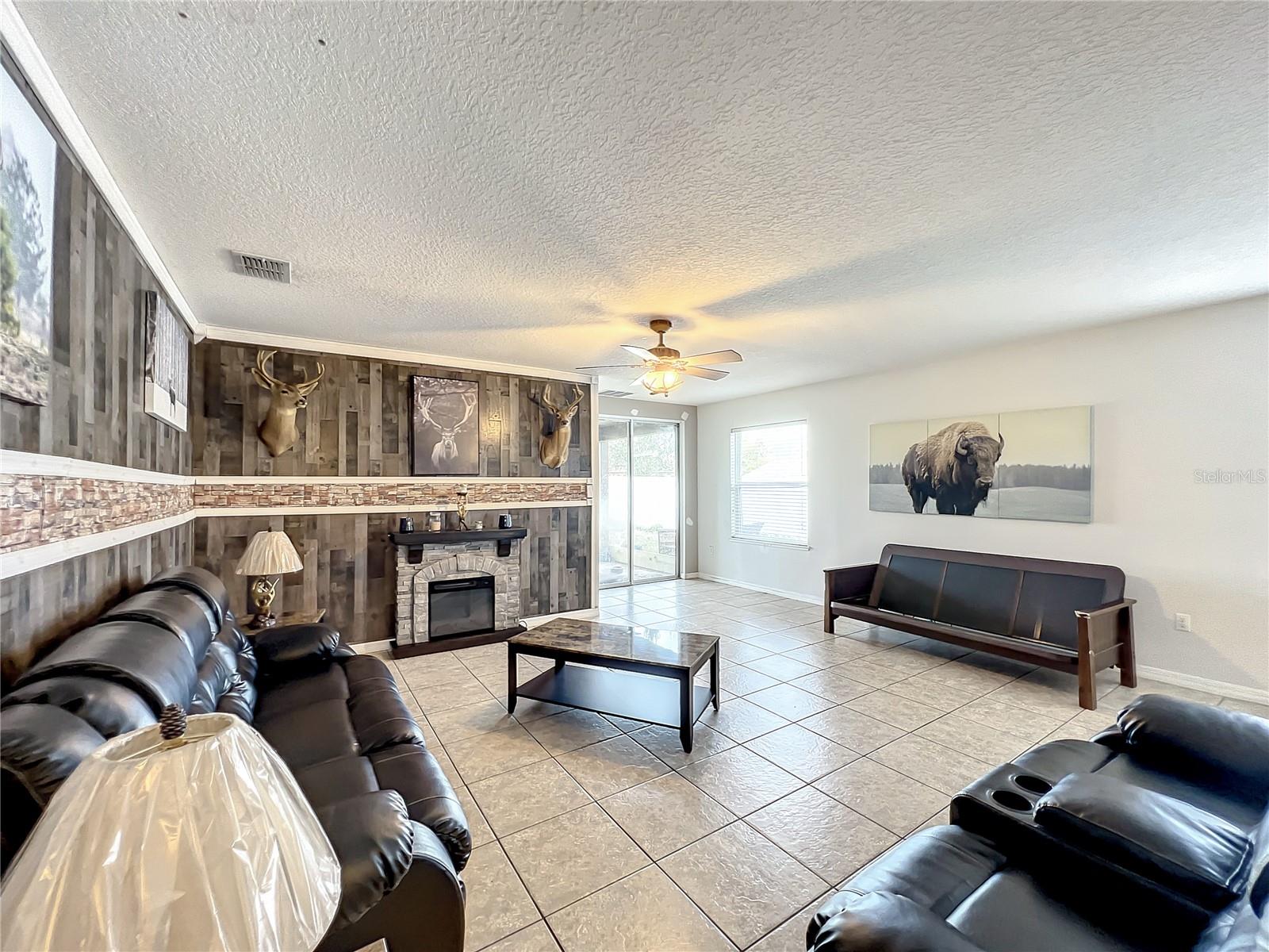 RAINTREE AT SPRINGLAKE VILLAGE PH 2 - Residential