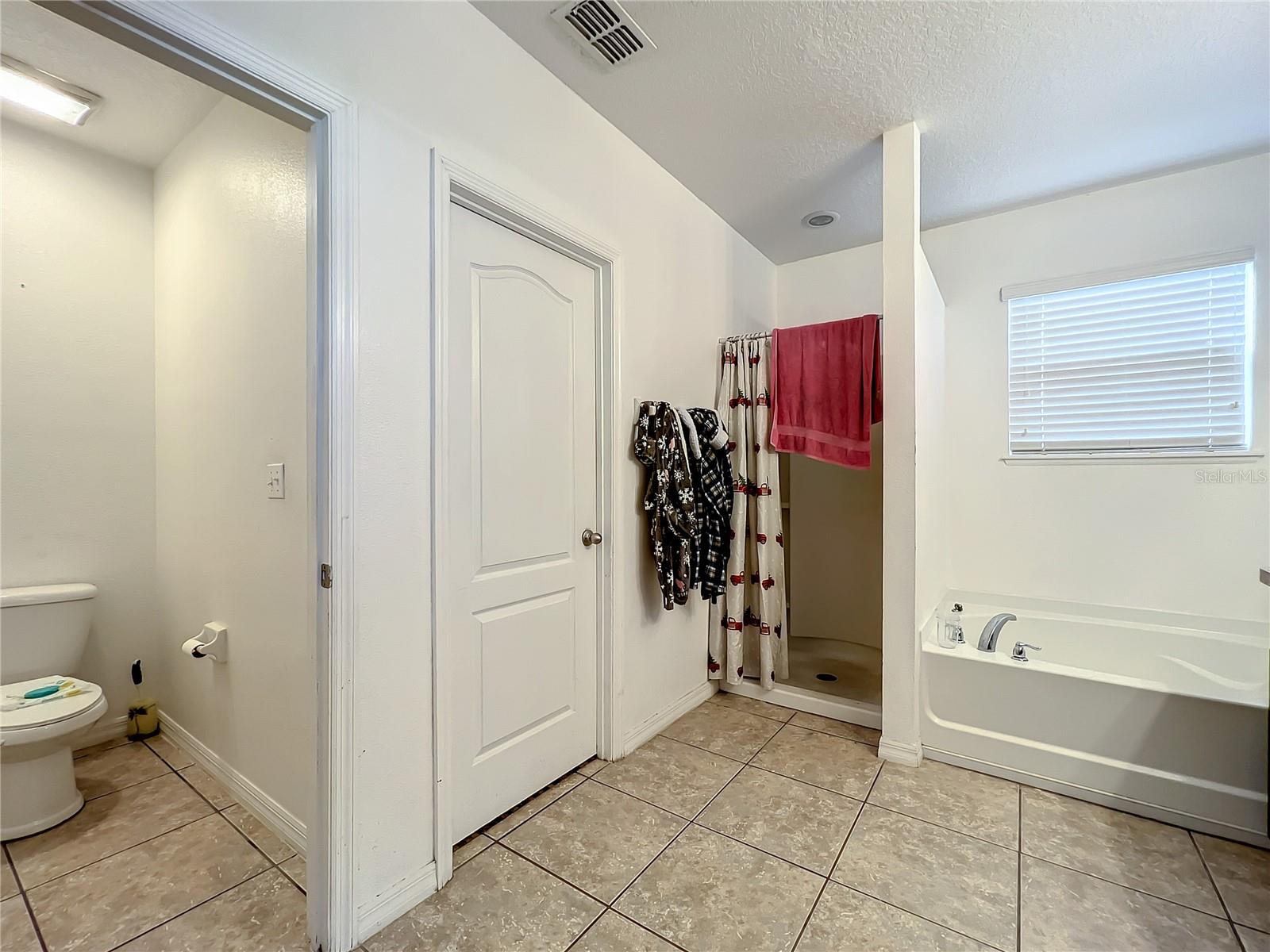 RAINTREE AT SPRINGLAKE VILLAGE PH 2 - Residential