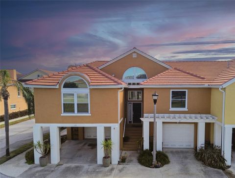 Photo of 21 Crescent Place S, St Petersburg, FL 33711 (MLS # TB8447433)