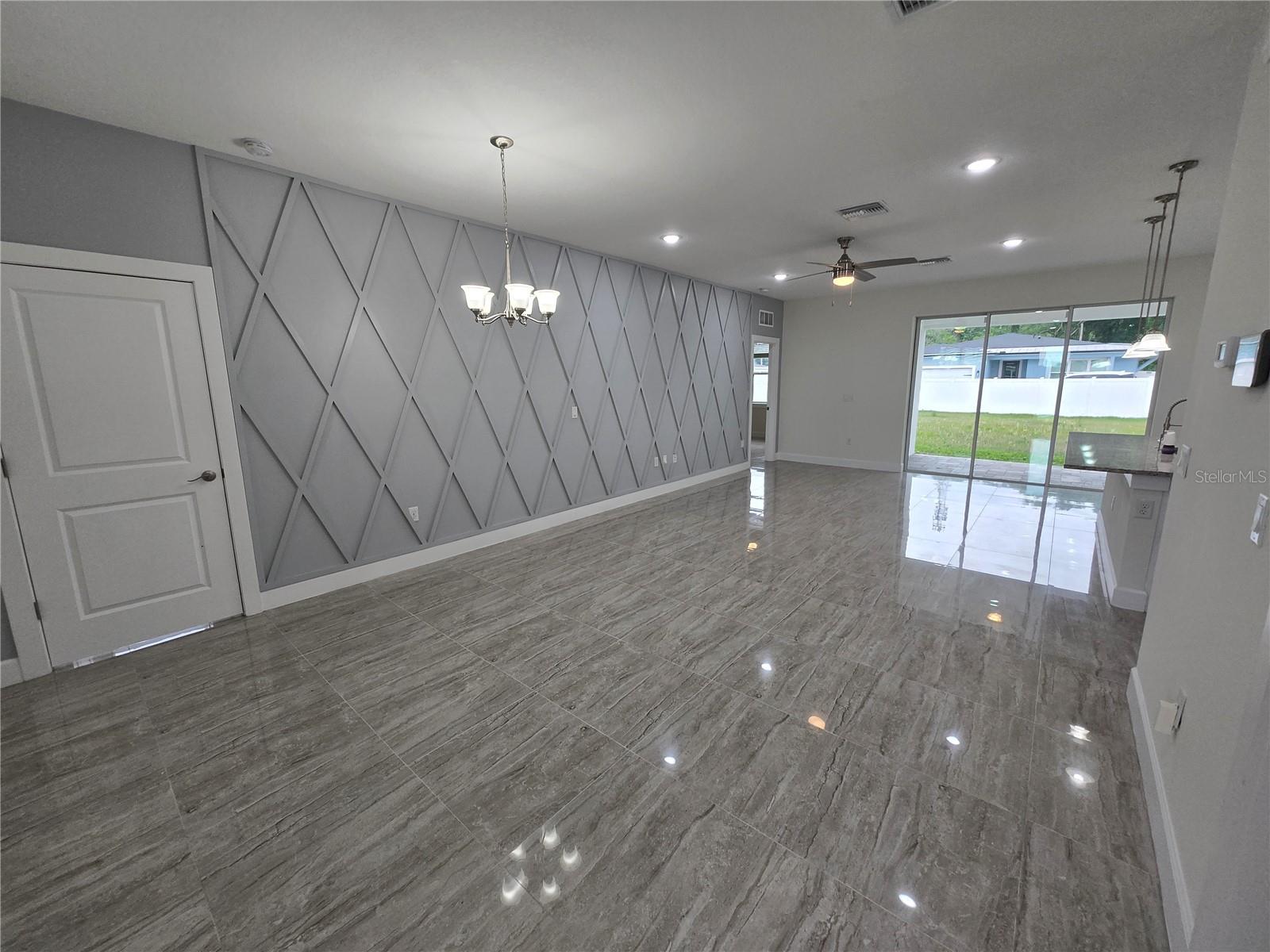 AY BONITO - Residential