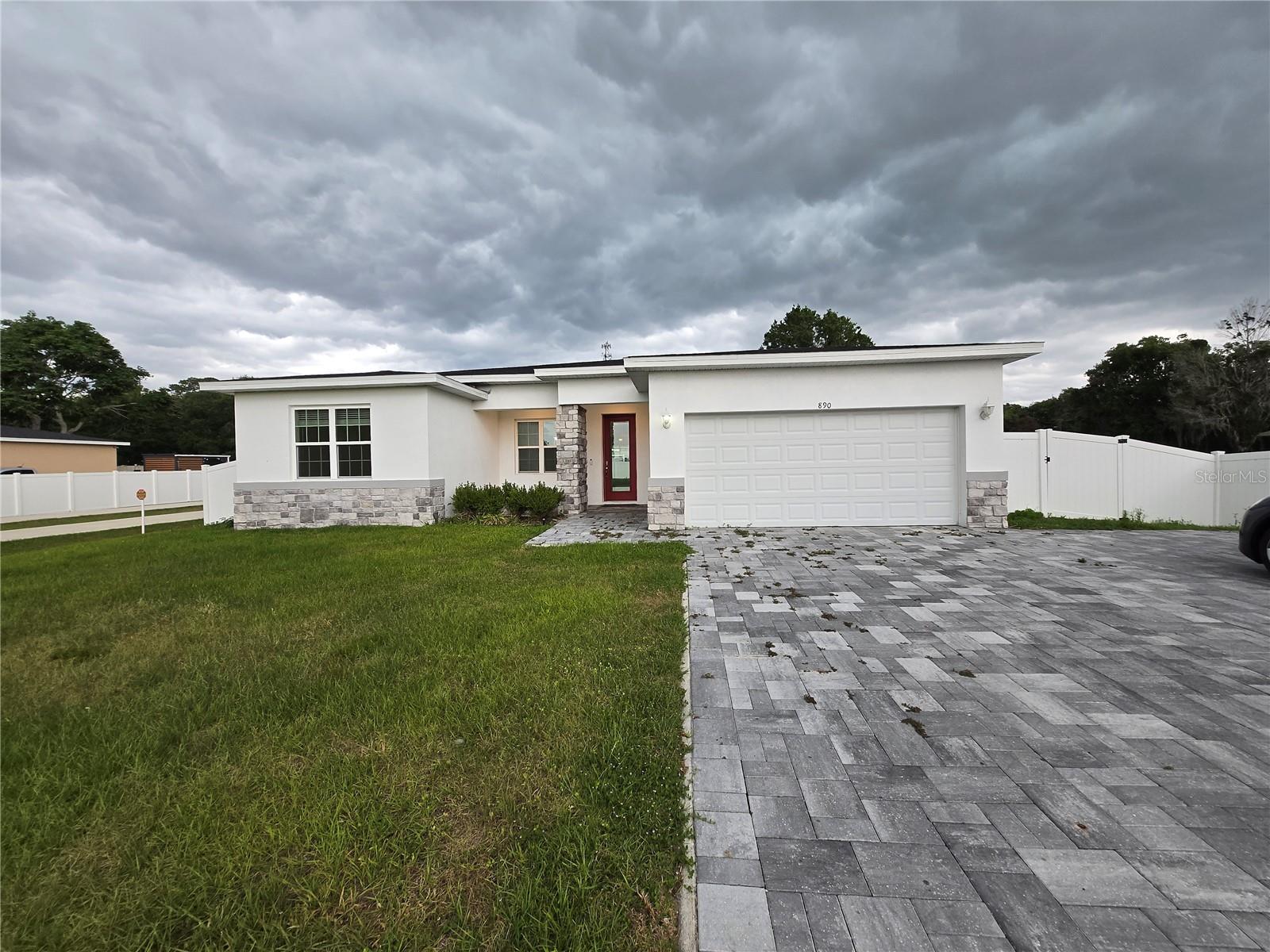 890 E 19TH STREET