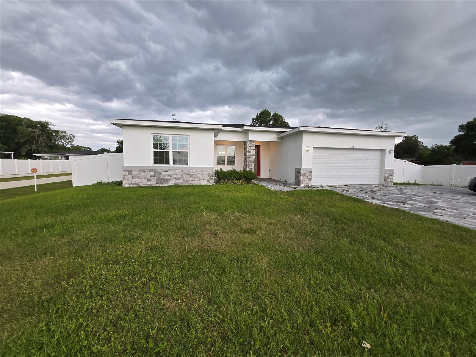 890 E 19TH STREET