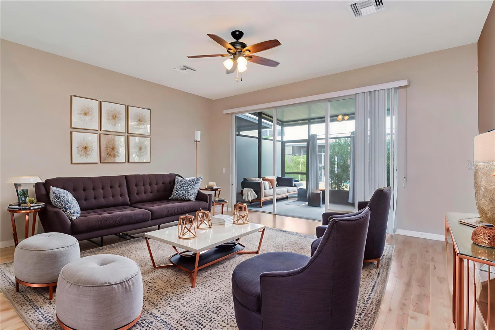 VENTURA BAY TWNHMS - Residential