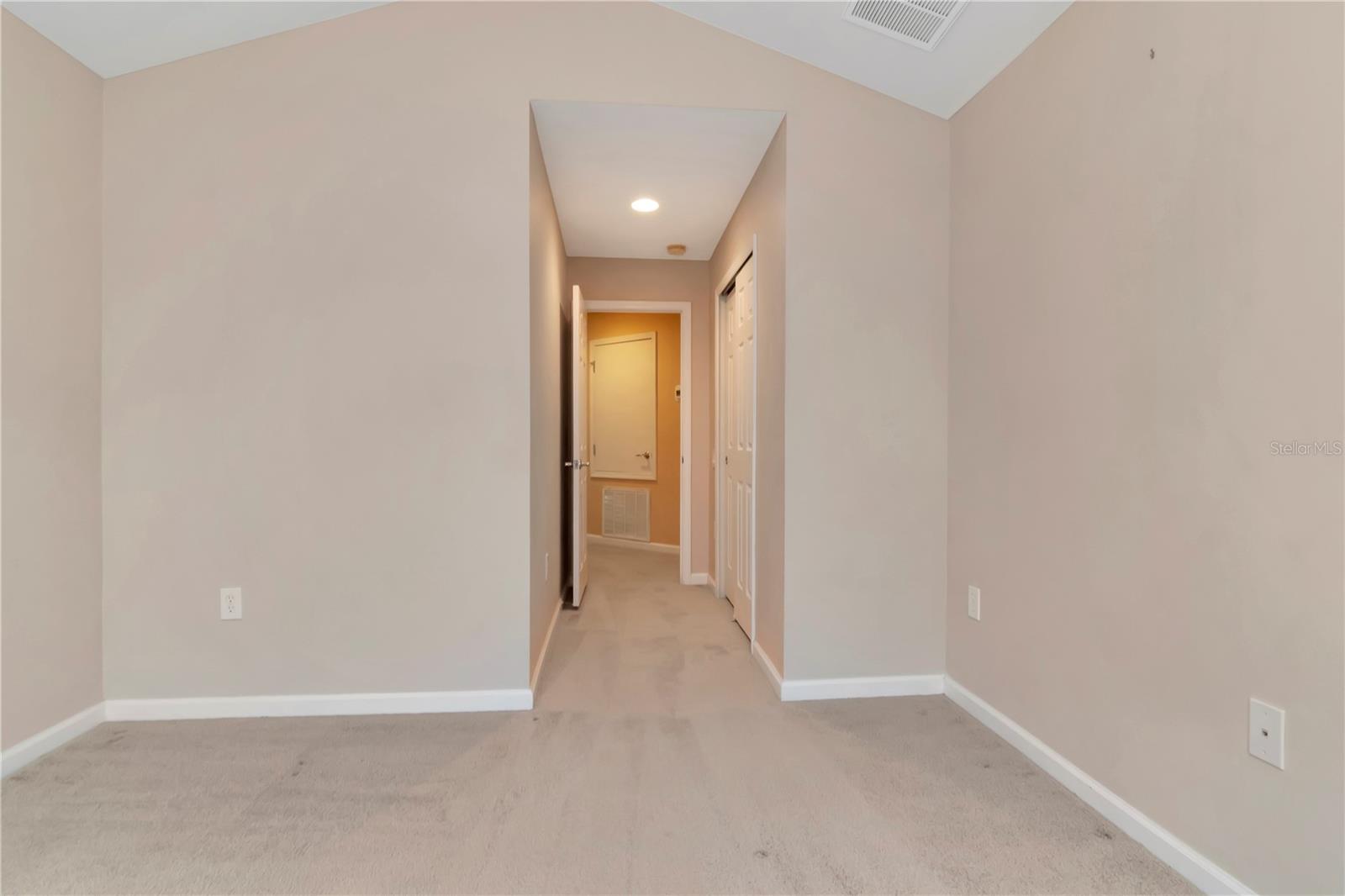 VENTURA BAY TWNHMS - Residential