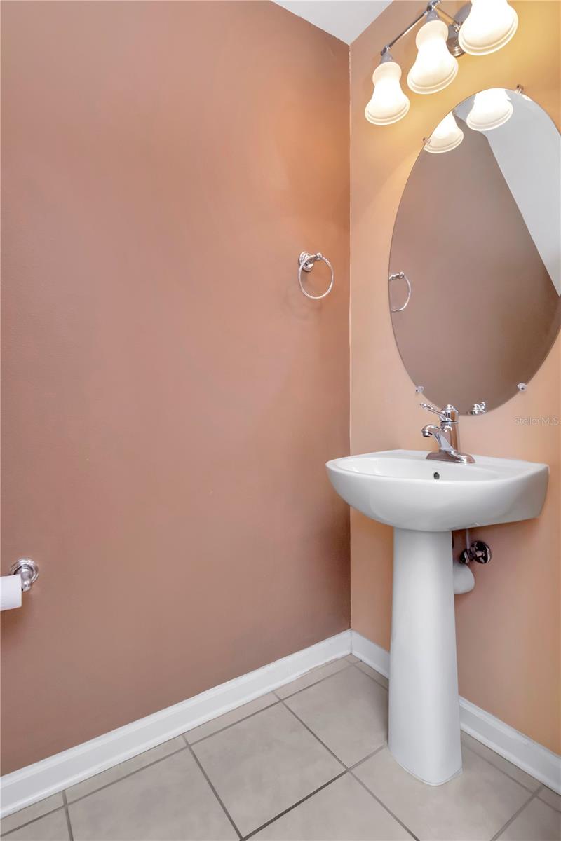 VENTURA BAY TWNHMS - Residential