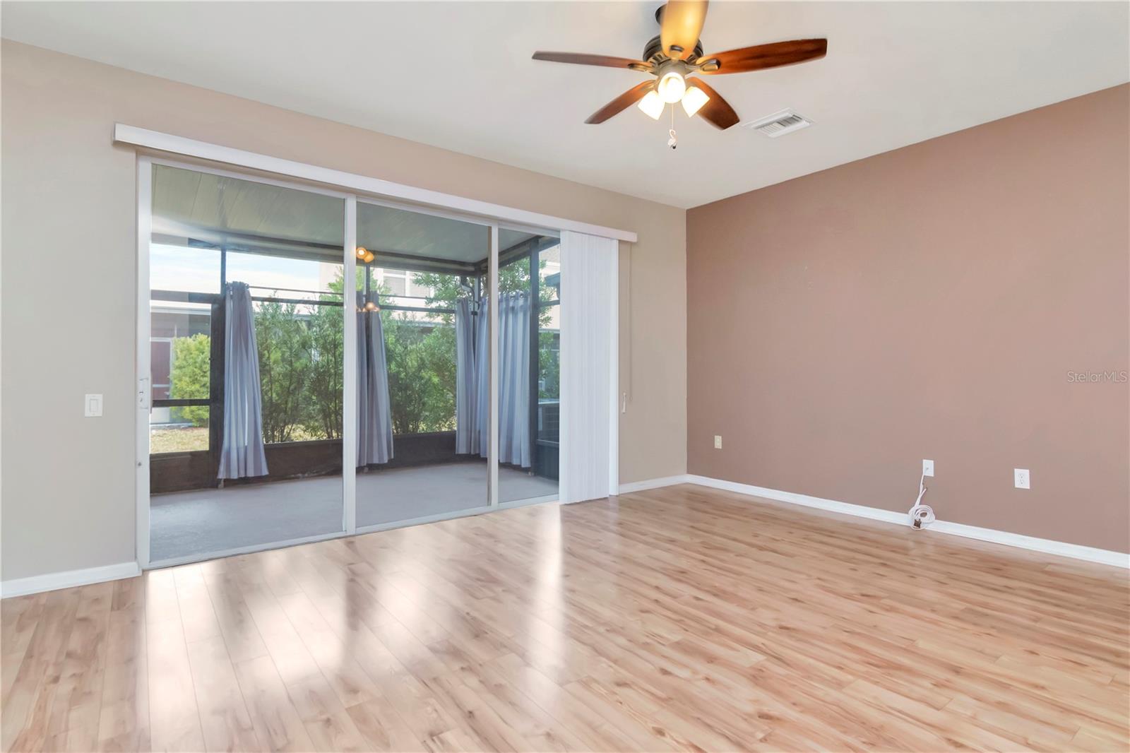 VENTURA BAY TWNHMS - Residential