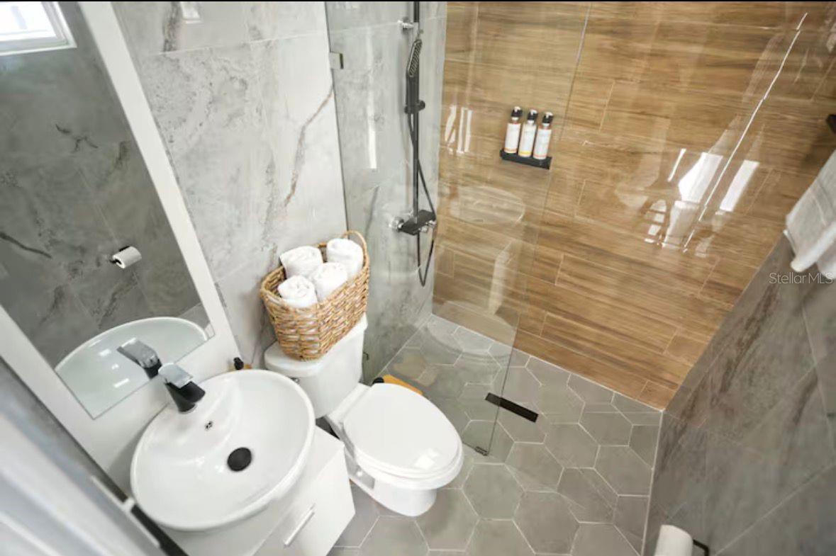 COMUNIDAD EL MANÍ - Residential