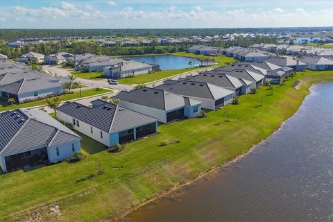 A home in PUNTA GORDA