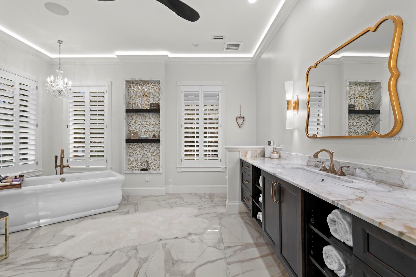 TAMPA PALMS - Residential