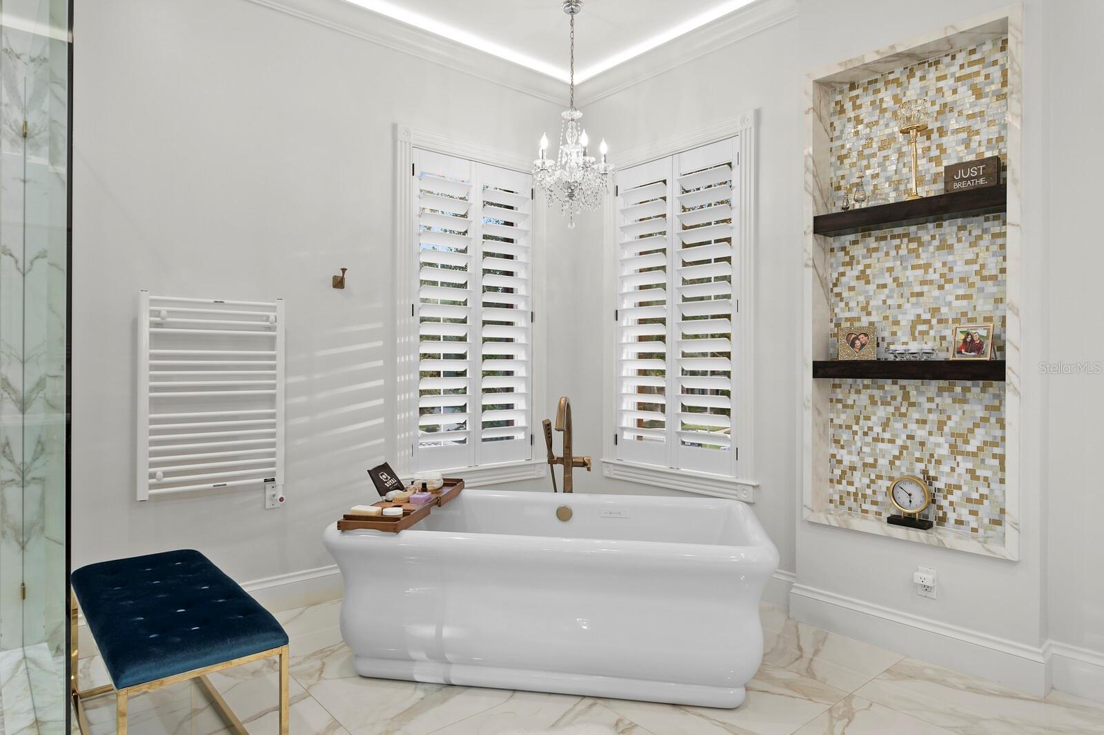 TAMPA PALMS - Residential