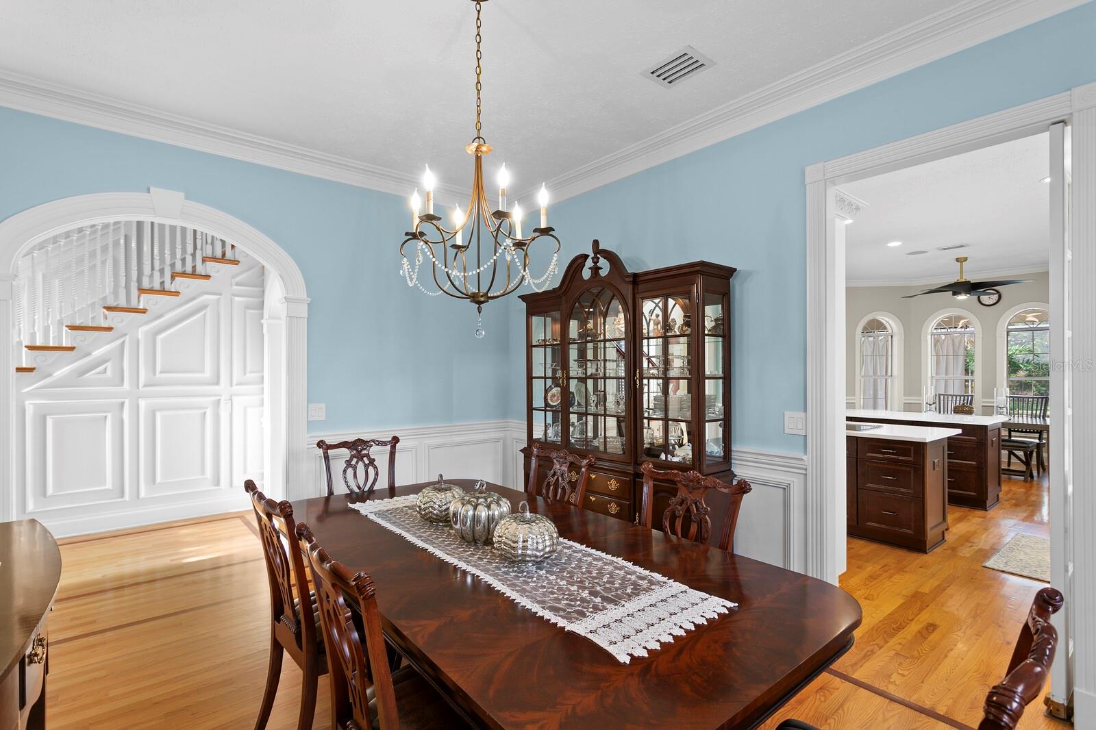 TAMPA PALMS - Residential