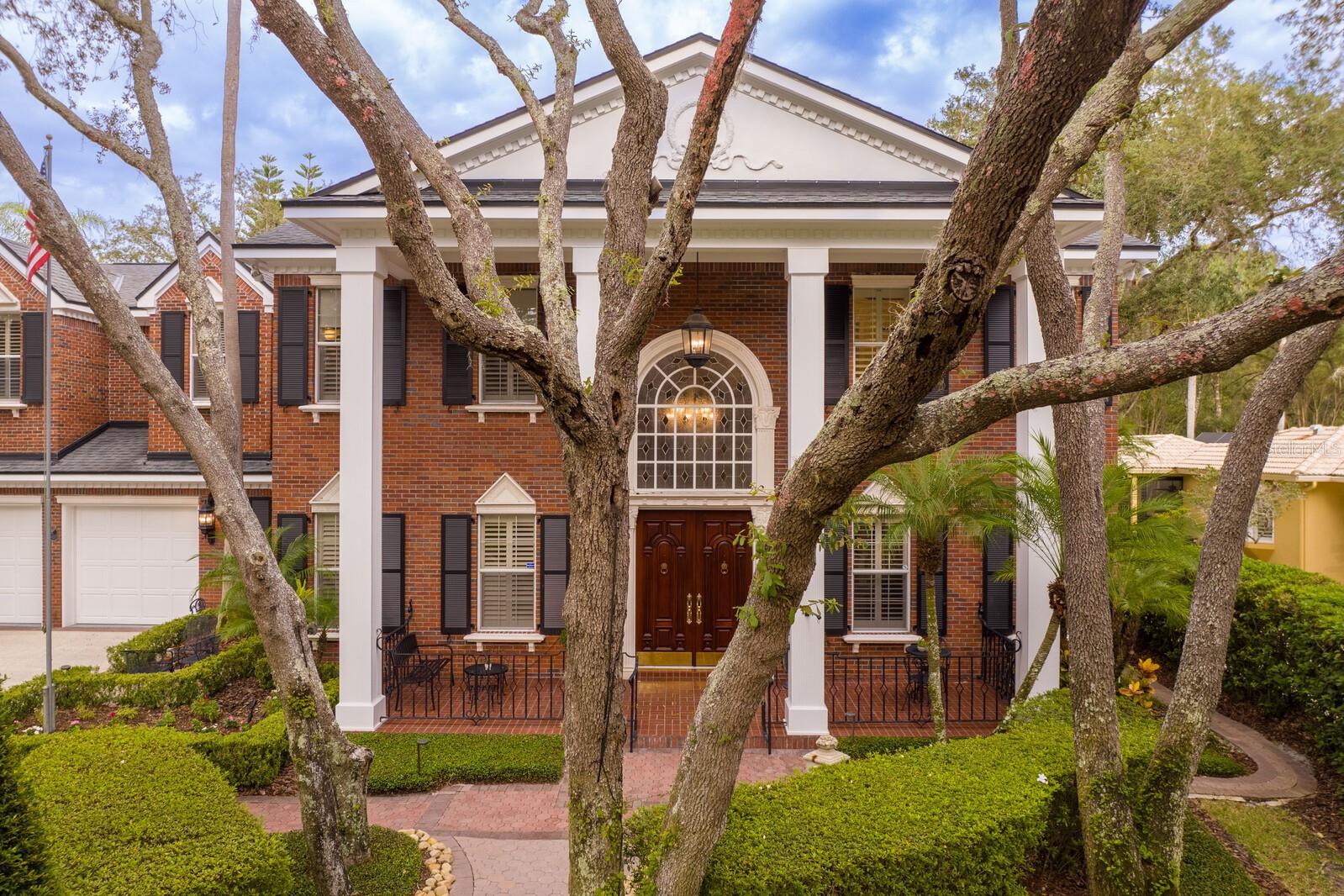 TAMPA PALMS - Residential