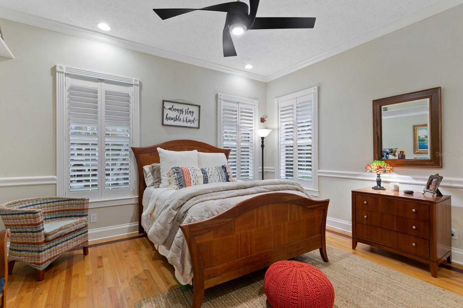 TAMPA PALMS - Residential