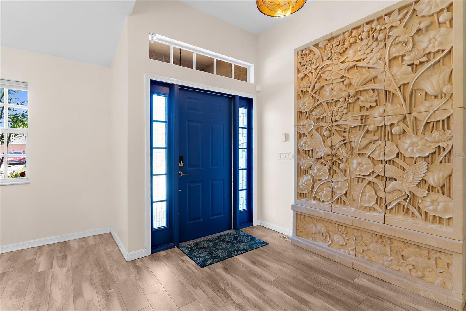 2424 AFFINITY LANE