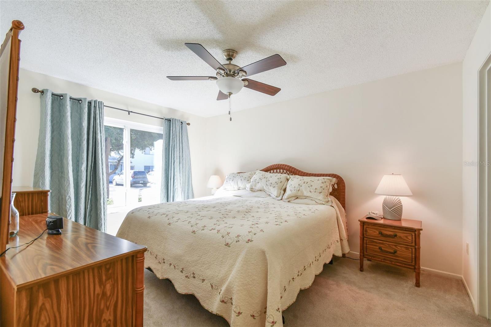 COUNTRY VILLAGE - Residential