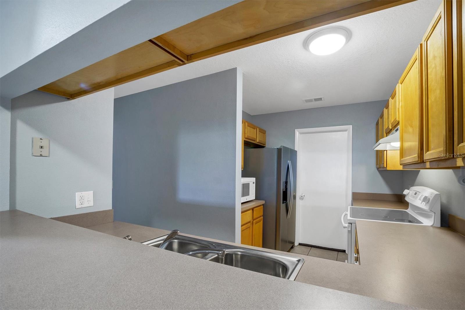 WATERS EDGE UNIT 1 REPLAT - Residential